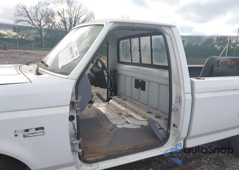 1994 Ford F150 из США, поврежденный, VIN 2FTEF15NBRCA13714